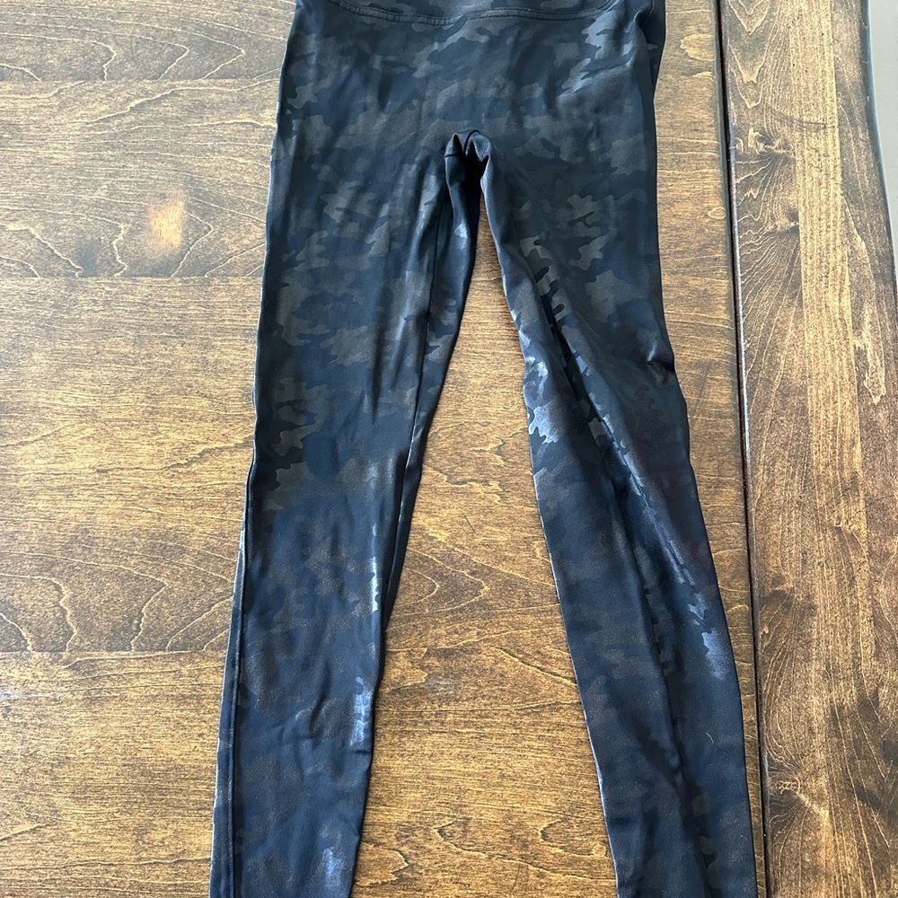 SPANX Black Leggings with Red Tag